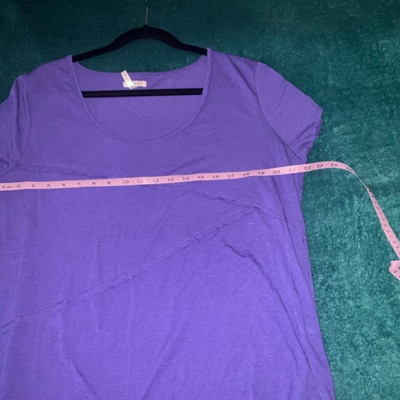 Jockey Purple Asymmetrical Short Sleeve Tee - Picture 8 of 11